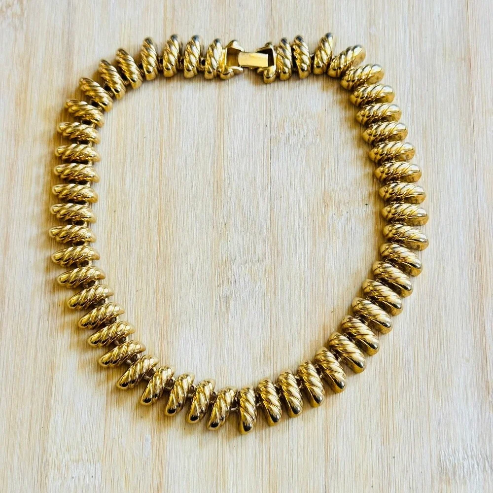 Erwin Pearl Ribbed Curved Link Collar Necklace VTG Statement Elegant Gold Plated